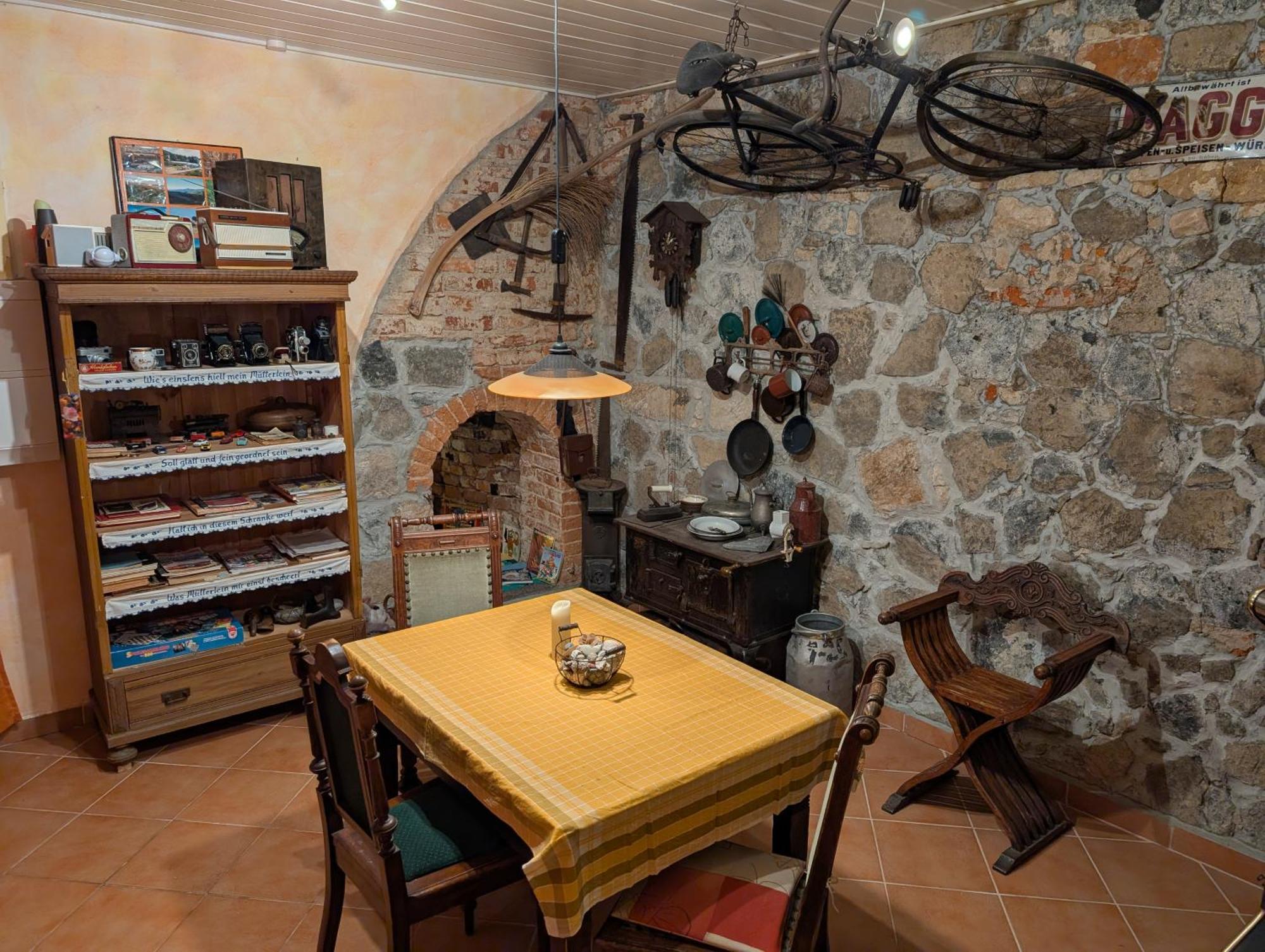 Gaestehaus Locanda Al Castello Штольпен Экстерьер фото